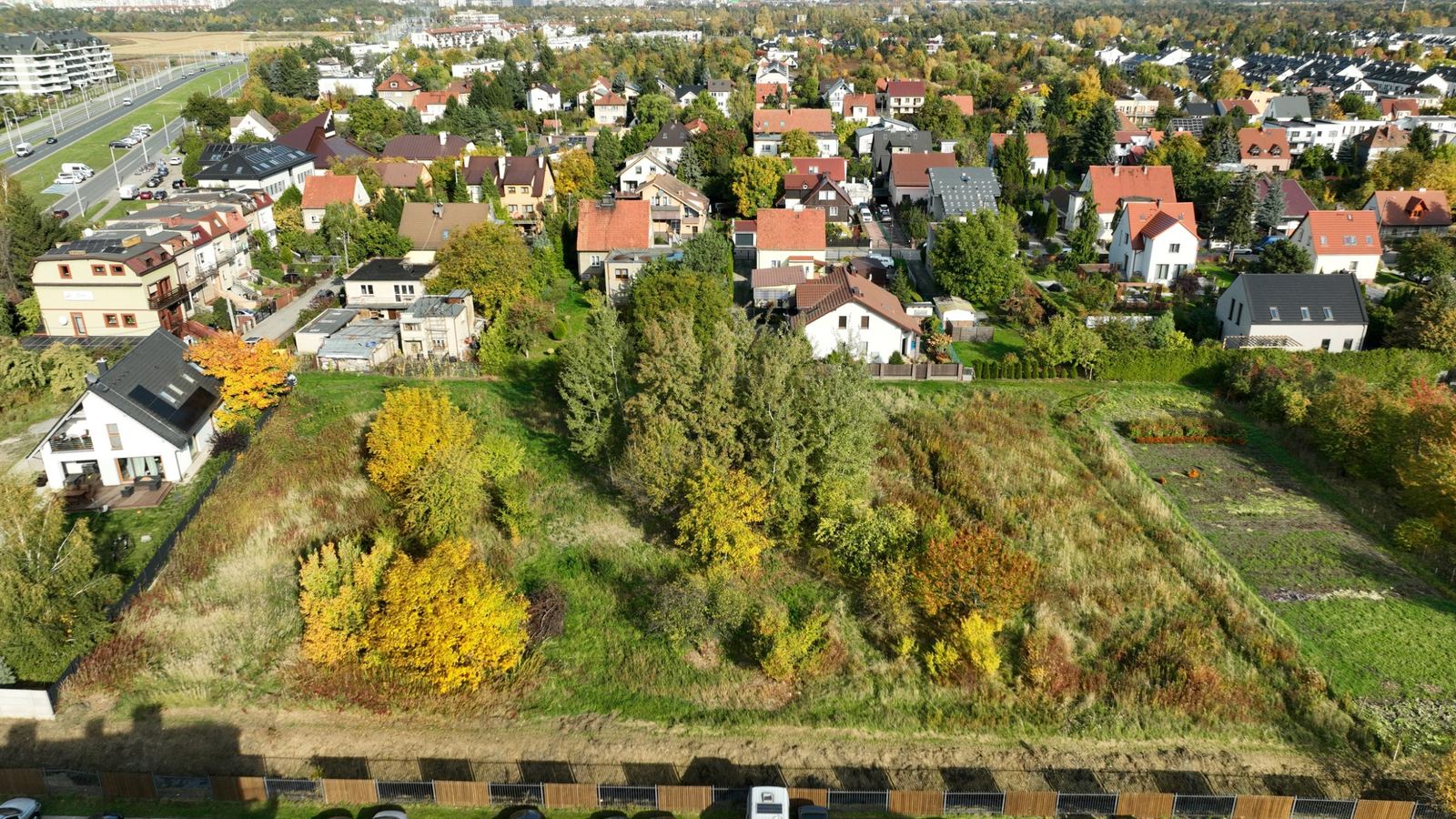 Teren osiedla Ravela na wrocławskim Jagodnie, widok z lotu ptaka